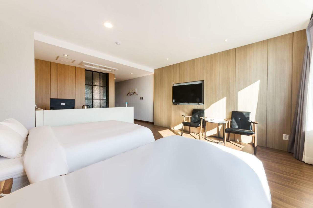 Incheon Blue Marine Hotel Dış mekan fotoğraf