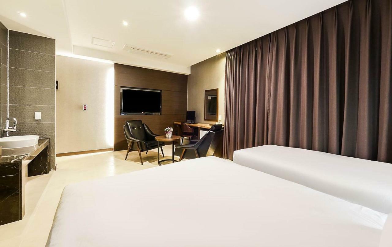 Incheon Blue Marine Hotel Dış mekan fotoğraf
